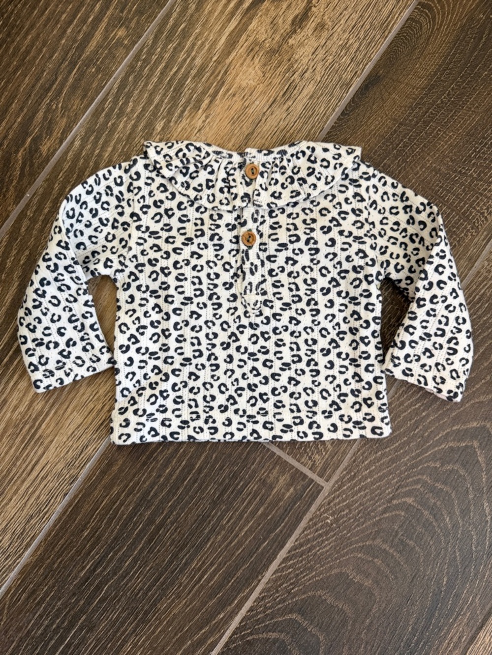 Piupiuchick Newborn Girls' Organic Ruffle Shirt/ Leggings Ecru Leopard Print - Picture 5 of 10